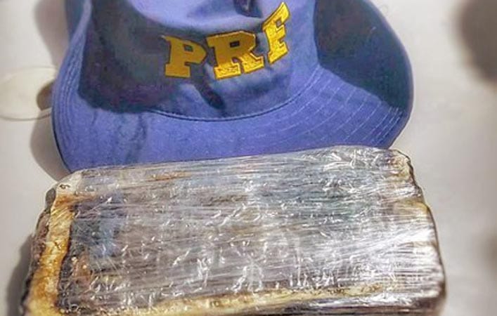 MT: PRF apreende entorpecente em ônibus durante fiscalização em Primavera do Leste