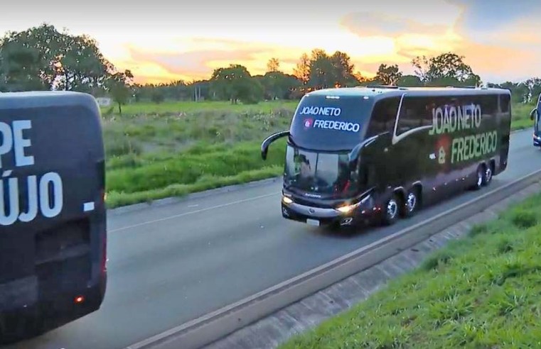 Goiânia: Adeus a Marília Mendonça teve cortejo com ônibus e bombeiros