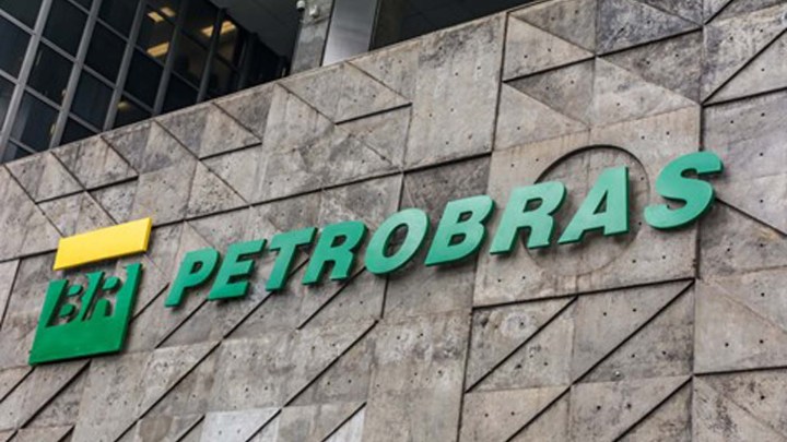 Petrobras anuncia reajuste nos preços da gasolina e diesel