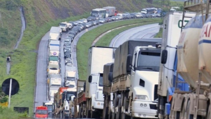 STF vota por manter ordem para PRF liberar rodovias