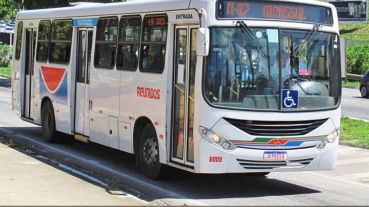 Natal retoma operação de ônibus com frota reduzida