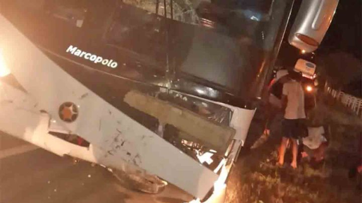 AL: Acidente com ônibus deixa um morto em Santana de Ipanema