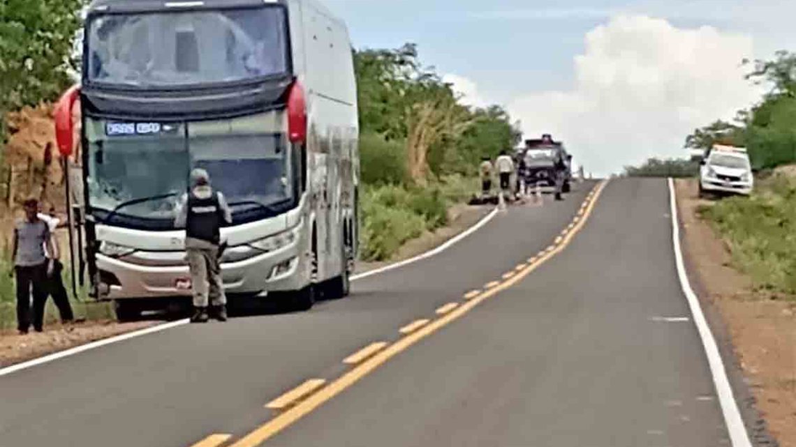 PI: Acidente entre moto e ônibus deixa um morto em Parnaguá