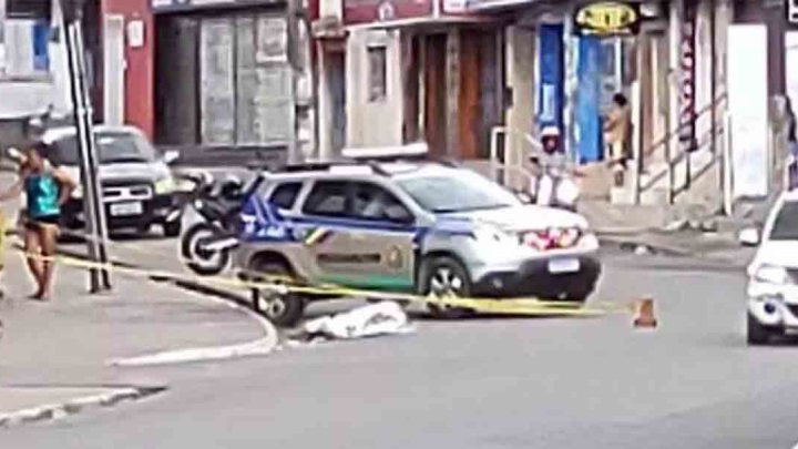 PE: Adolescente morre após surfar em ônibus de São Lourenço