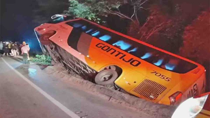 Tombamento de ônibus chamam atenção na Semana Santa