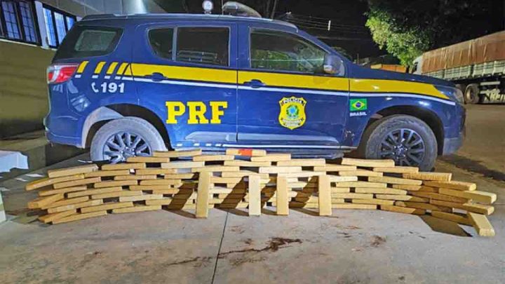 MS: PRF apreende 72 kg de maconha em Camapuã