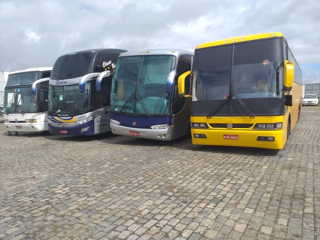 Bahia: Ação de fiscalização da ANTT apreende 14 ônibus clandestinos
